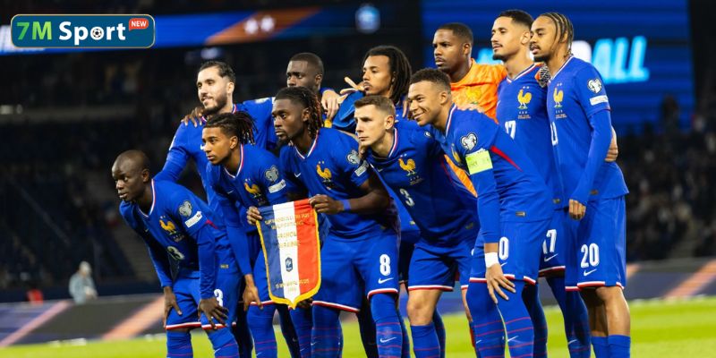 Kylian Mbappe – mũi nhọn tấn công sắc bén sẵn sàng tạo ra những khoảnh khắc bùng nổ Kylian Mbappe – mũi nhọn tấn công sắc bén sẵn sàng tạo ra những khoảnh khắc bùng nổ
